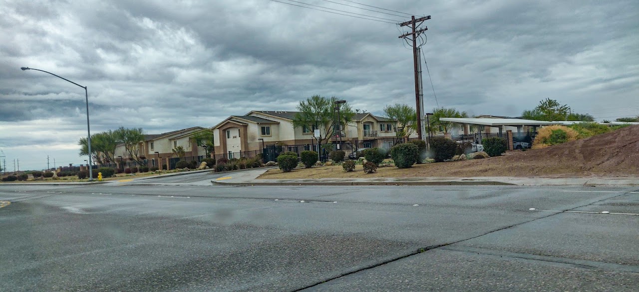 Photo of LAS BRISAS. Affordable housing located at 2001 N EIGHTH ST EL CENTRO, CA 92243