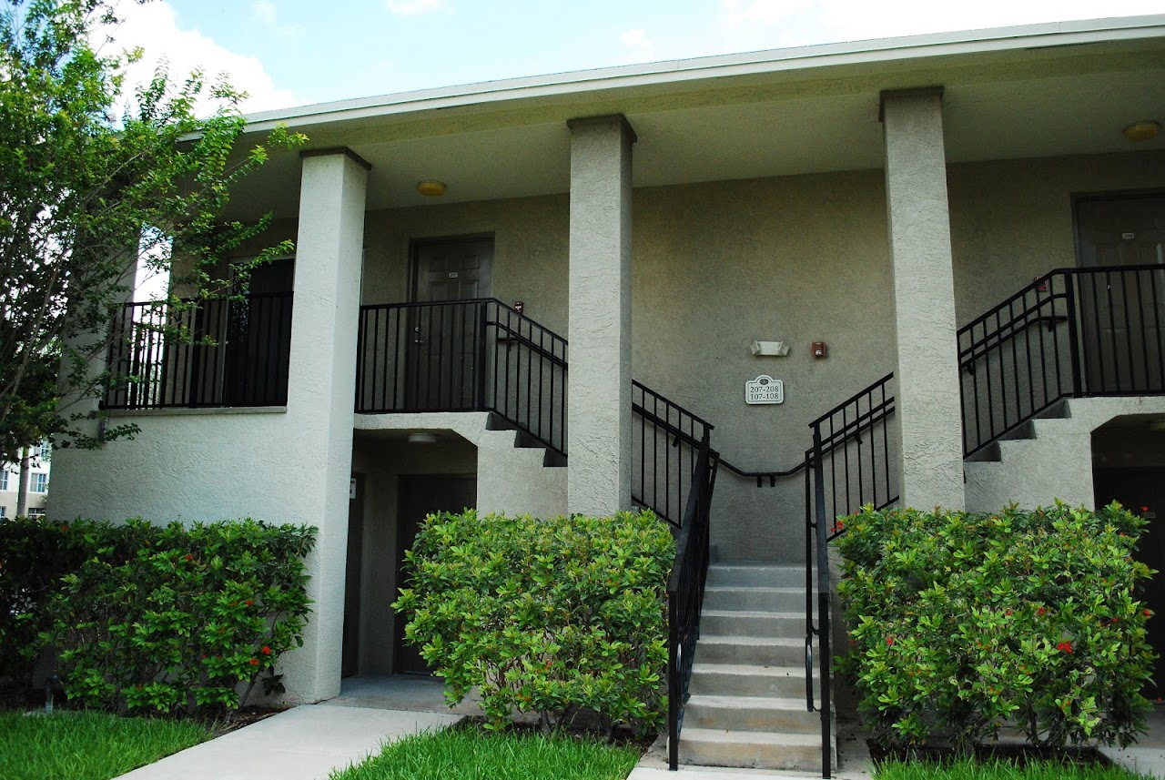 Photo of BAYWINDS. Affordable housing located at 11900 NE 16TH AVE MIAMI, FL 33161