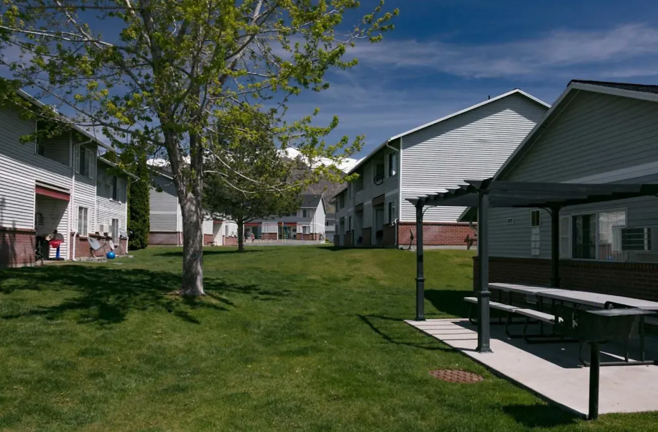 Photo of ROSELANE APTS.. Affordable housing located at 105 SOUTH FAIRFIELD ROAD LAYTON, UT 84040