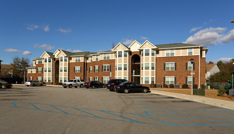 Photo of REGENT PARK APTS. Affordable housing located at 680 WINDSOR LAKE WAY COLUMBIA, SC 29223
