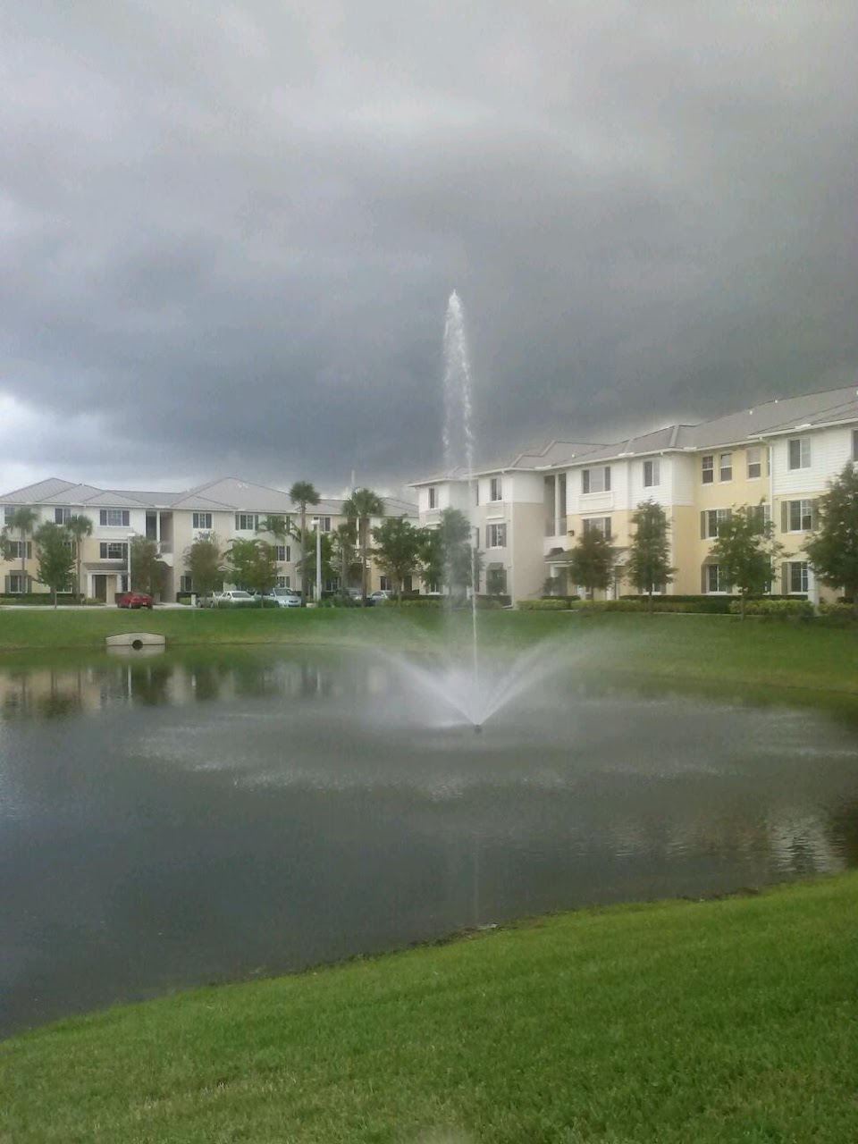 Photo of PINNACLE AT AVERY GLEN. Affordable housing located at 3871 N PINE ISLAND RD SUNRISE, FL 33351