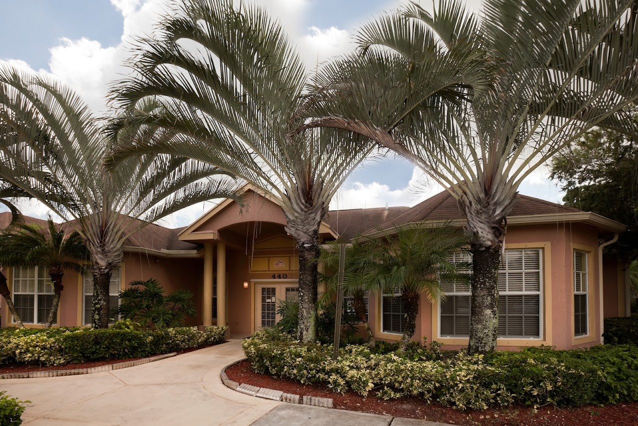 Photo of SAN SHERRI VILLAS. Affordable housing located at 454 W MOWRY DR HOMESTEAD, FL 33030