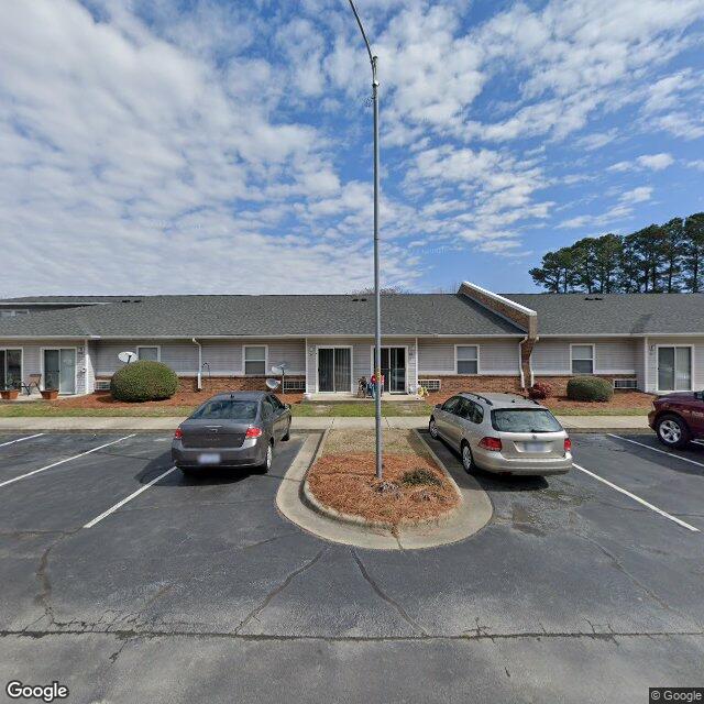 Photo of JOSEPH E. PRICE ELDERLY CENTER. Affordable housing located at 300 MERRIMAN DR SELMA, NC 27576