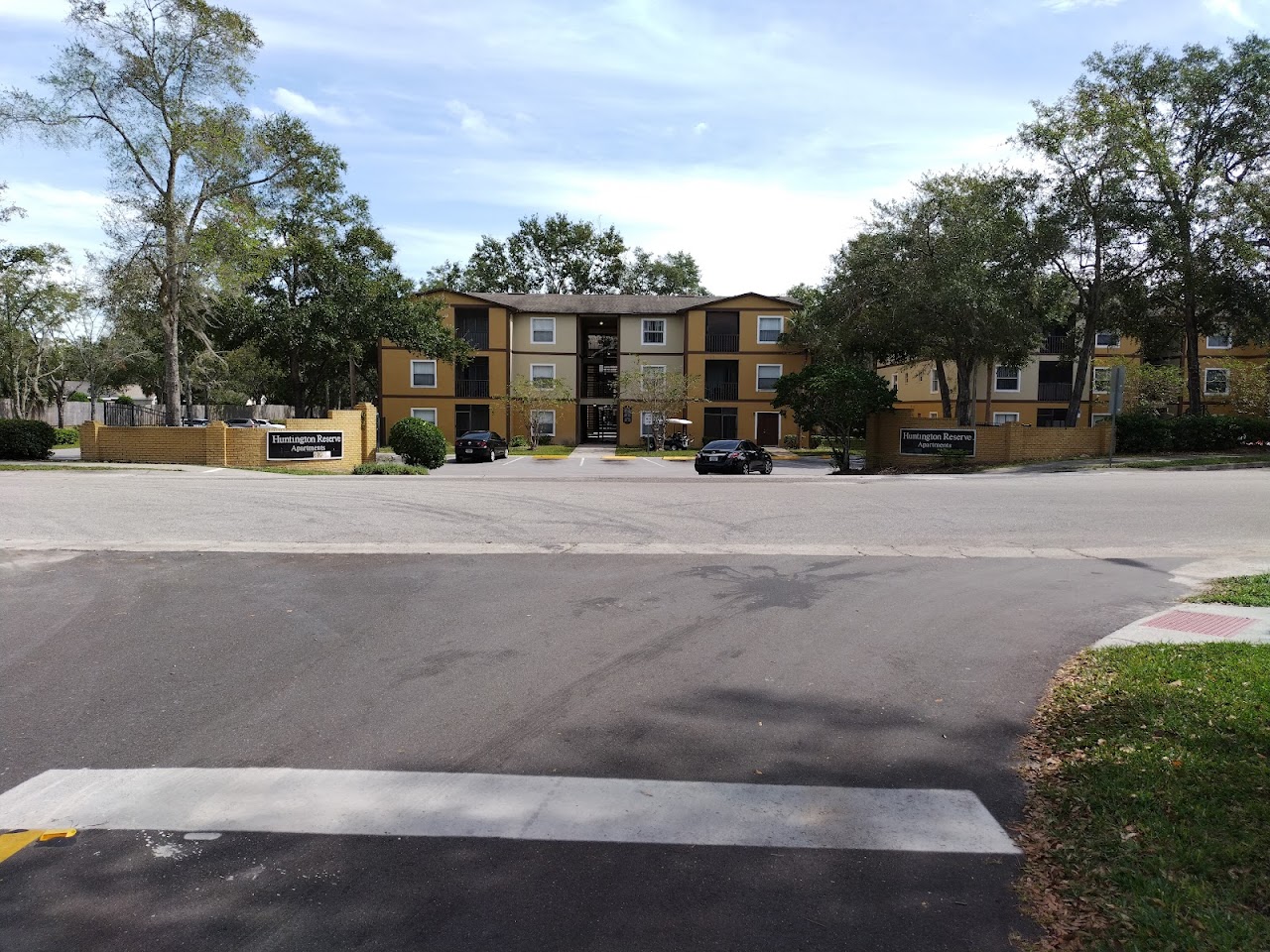 Photo of HUNTINGTON RESERVE. Affordable housing located at 111 ROSECLIFF CIRCLE SANFORD, FL 32773
