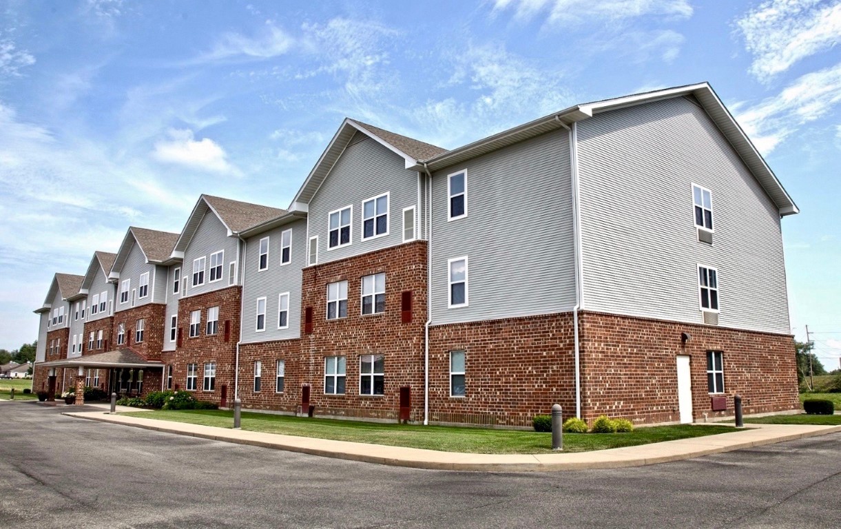 Photo of MT VERNON SENIOR BUILDING. Affordable housing located at 4260 HERITAGE AVE MT VERNON, IL 62864