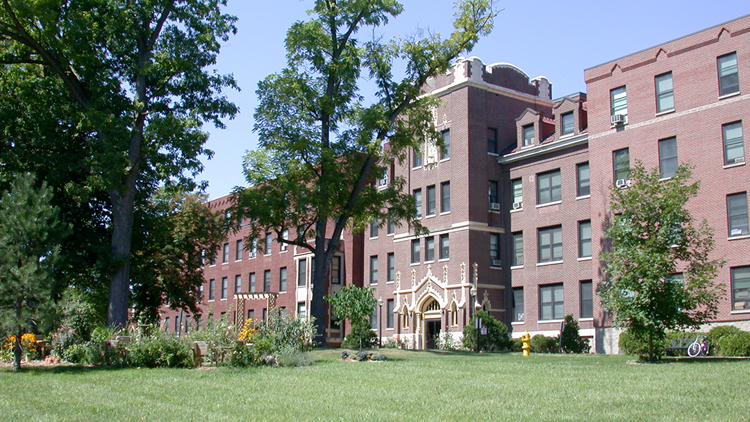Photo of MT MERCY APTS. Affordable housing located at 1425 BRIDGE ST NW GRAND RAPIDS, MI 49504