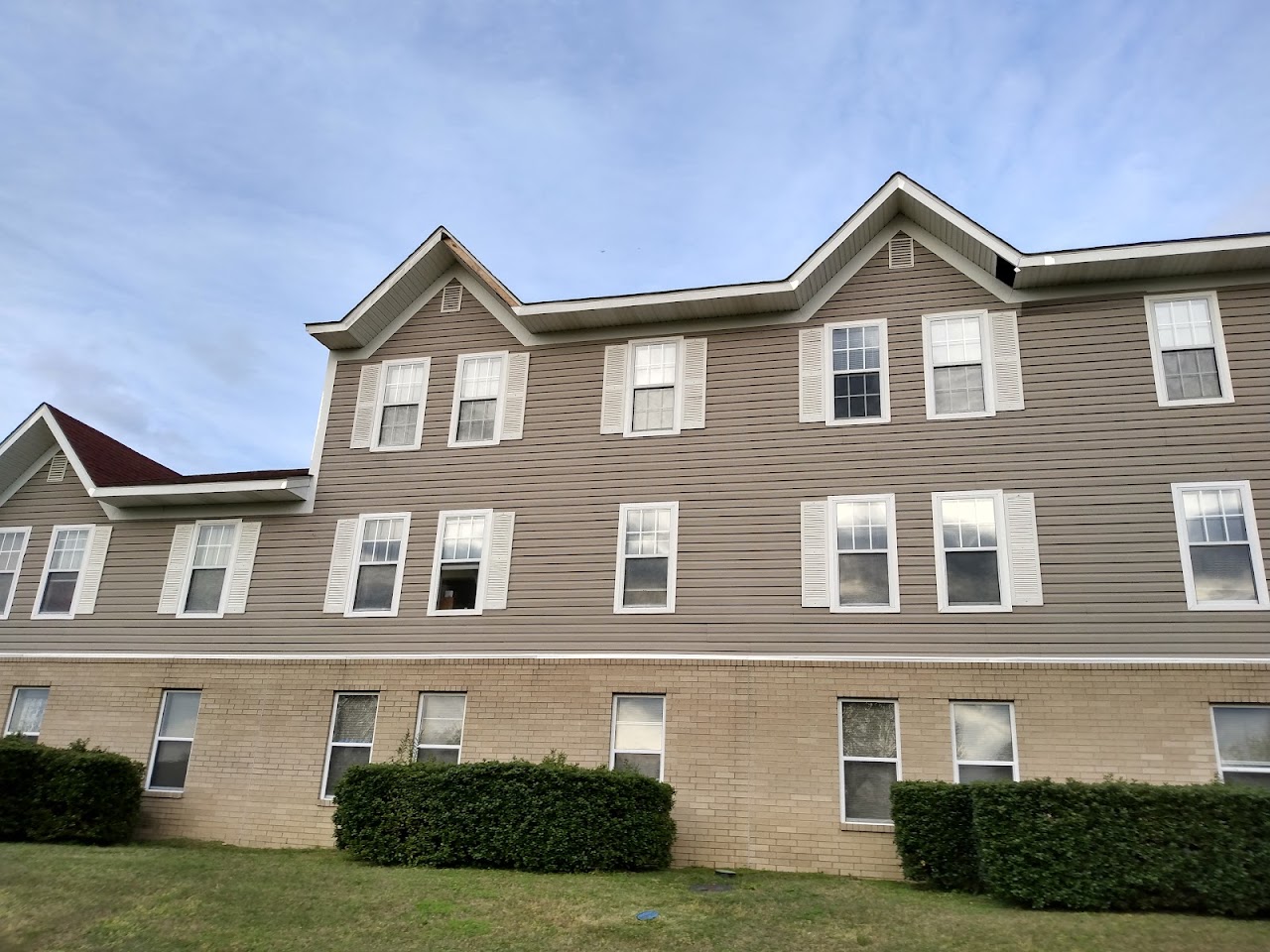 Photo of LEFLER ESTATES APTS. Affordable housing located at 813 HWY 65 S CLINTON, AR 72031