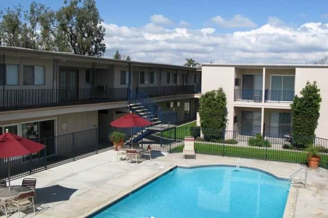 Photo of HERMOSA VISTA APTS. Affordable housing located at 15353 GOLDENWEST ST HUNTINGTON BEACH, CA 92647