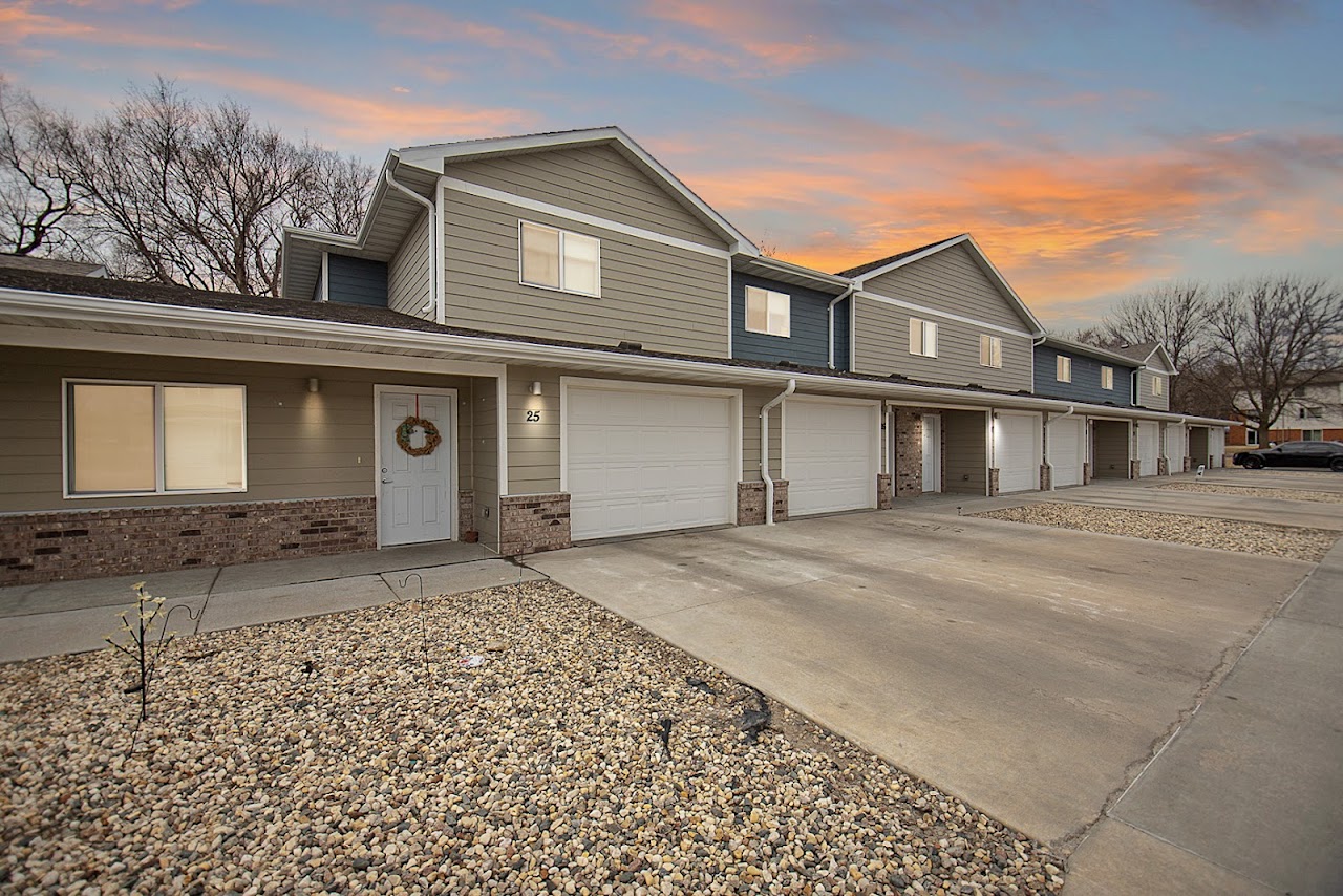 Photo of MITCHELL TOWNHOMES. Affordable housing located at 716 N IOWA ST MITCHELL, SD 57301
