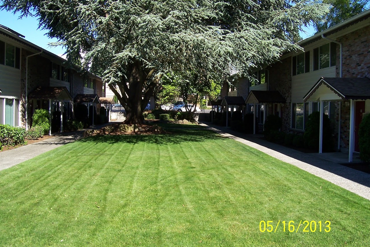 Photo of COLONIAL GARDENS. Affordable housing located at 15001 15TH AVENUE NE SHORELINE, WA 98155