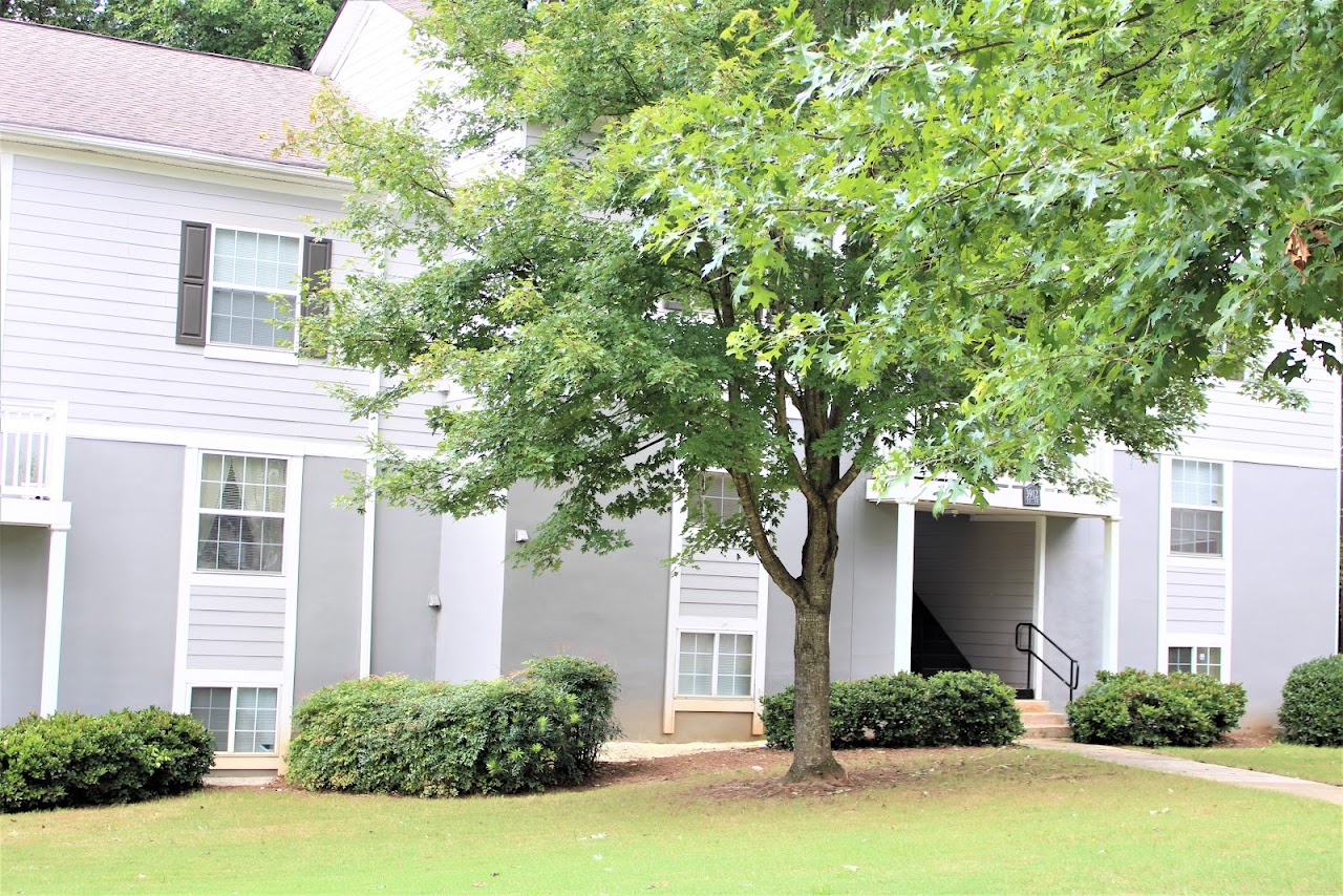 Photo of WOODSIDE VILLAGE APARTMENTS at 3954 MEMORIAL COLLEGE AVE CLARKSTON, GA 30021