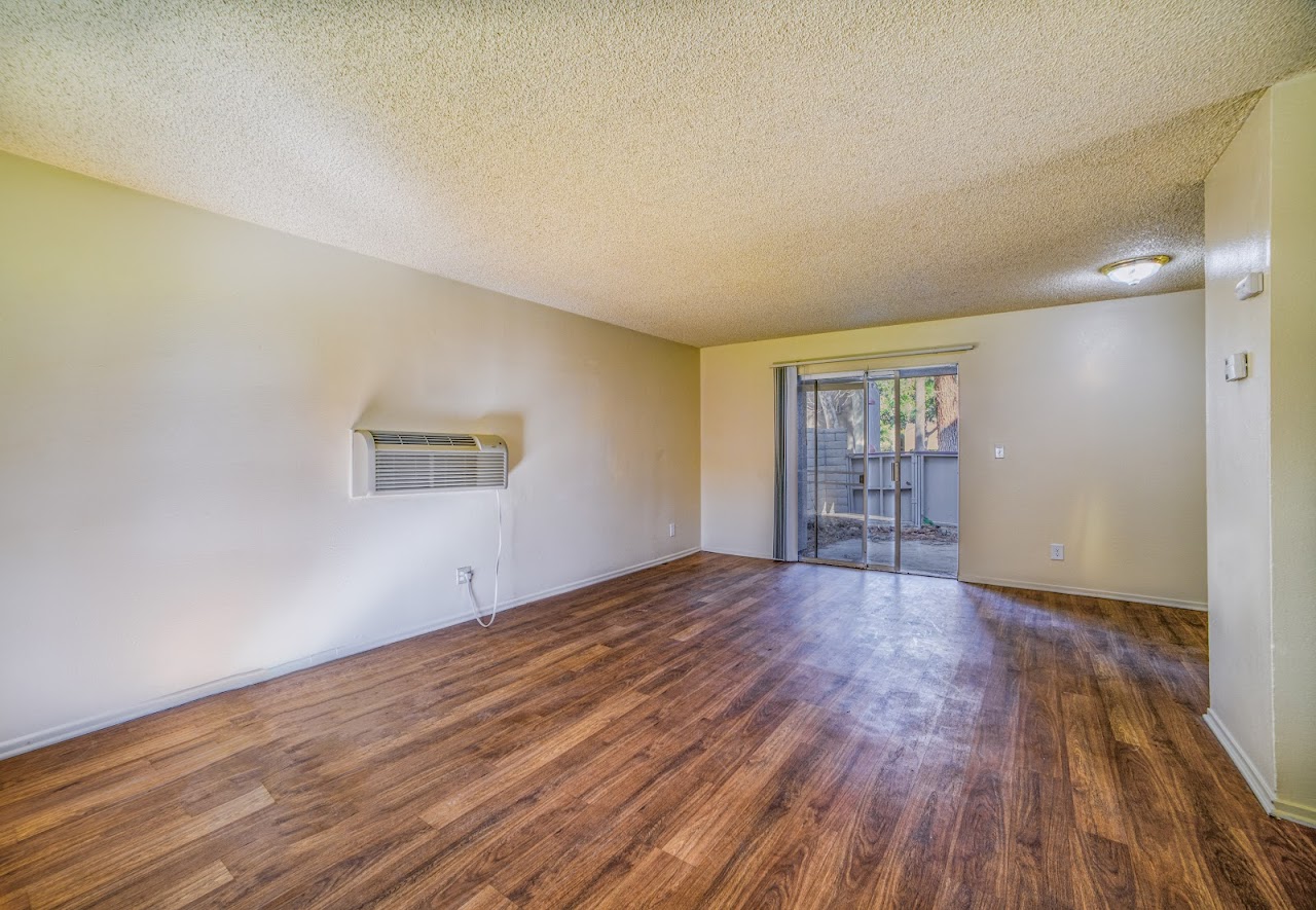 Photo of KINGS VILLAGES. Affordable housing located at 1141 N FAIR OAKS AVE PASADENA, CA 91103