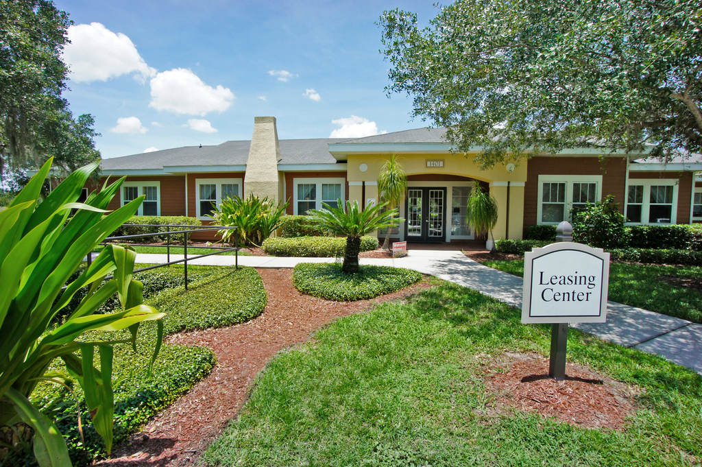 Photo of GRANDE COURT AT BOGGY CREEK. Affordable housing located at 1401 GRANDE BLVD KISSIMMEE, FL 34743