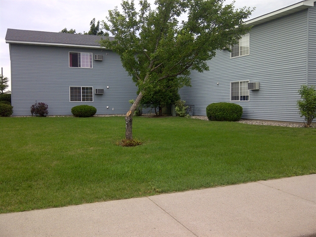 Photo of PARKVIEW ESTATES at MULTIPLE BUILDING ADDRESSES WASECA, MN 56093
