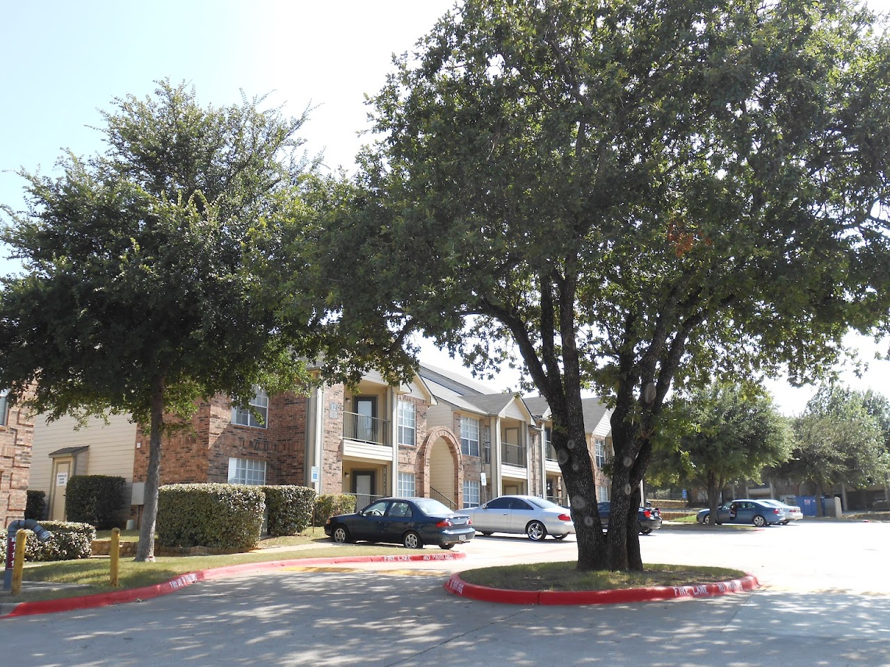 Photo of ASH PARK APTS. Affordable housing located at 601 E ASH LN EULESS, TX 76039