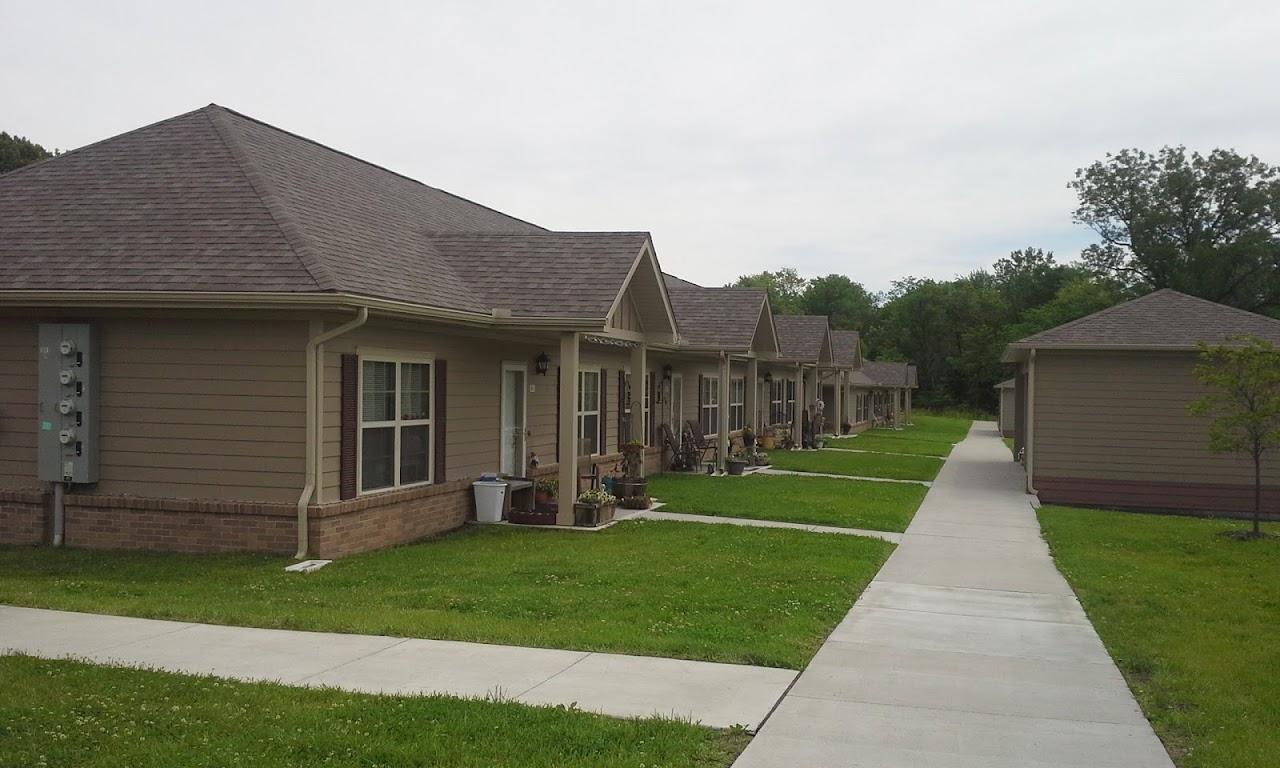 Photo of PICKETT PLACE APTS. Affordable housing located at 3601 CEDAR ST ST JOSEPH, MO 64503