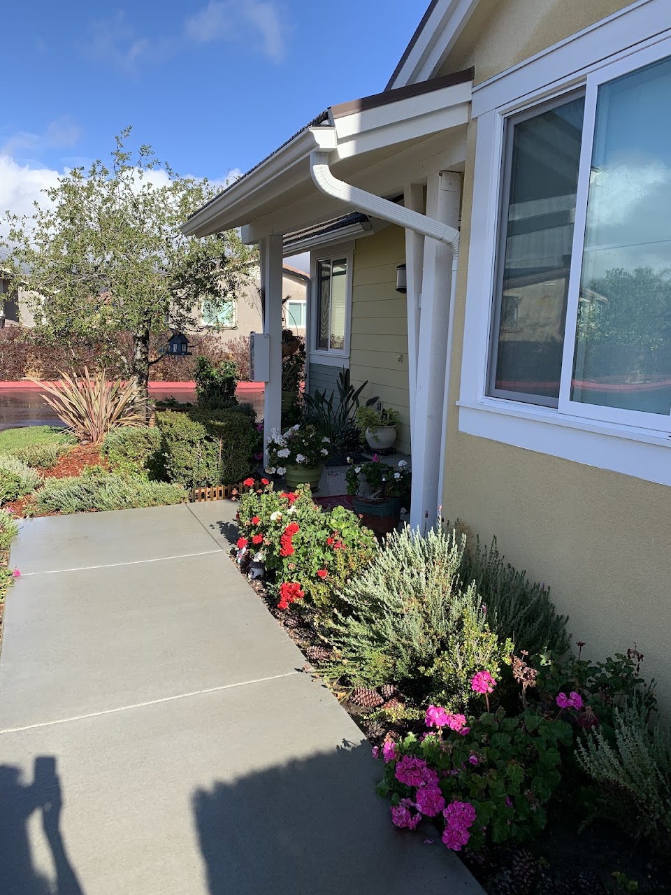 Photo of CAMINO ESPERANZA. Affordable housing located at 1372 KATHERINE ROAD SOUTH SIMI VALLEY, CA 93063