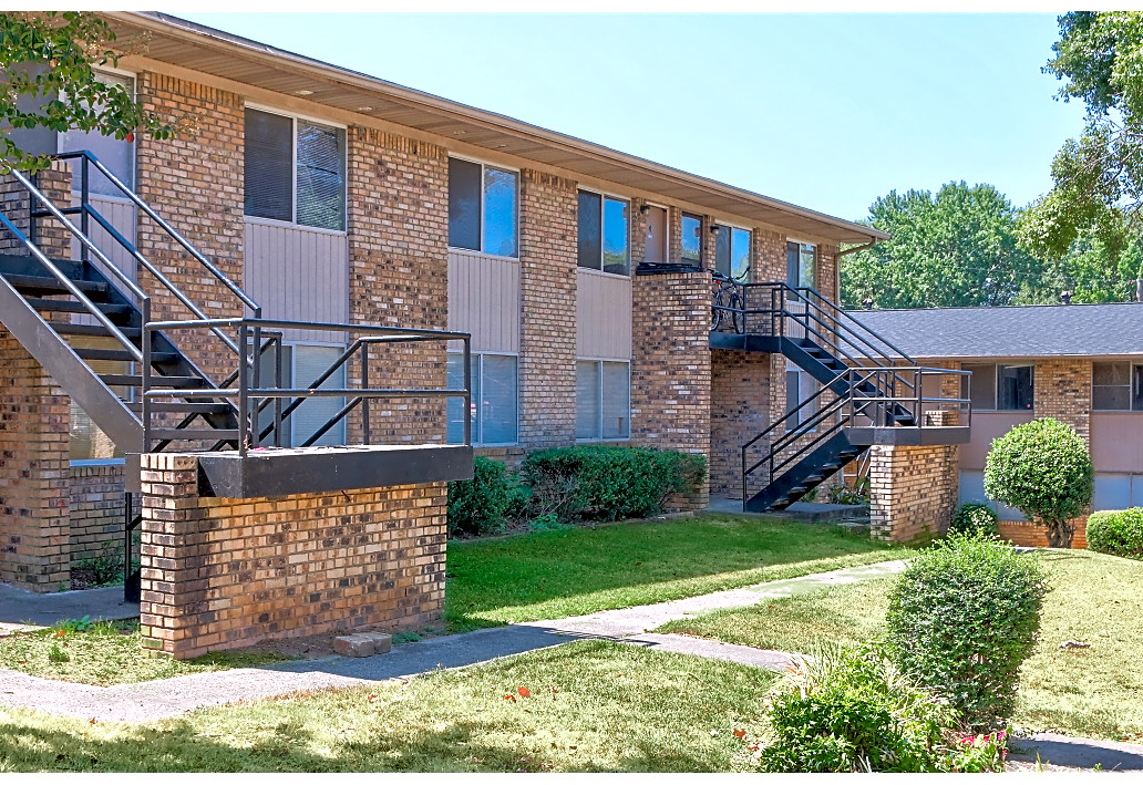 Photo of WINGATE. Affordable housing located at 4735 COURTNEY DR FOREST PARK, GA 30297