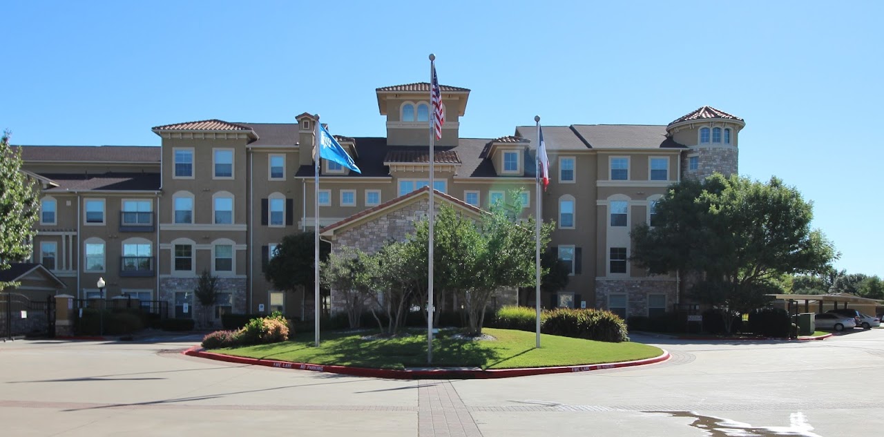Photo of EVERGREEN AT PLANO INDEPENDENCE SENIOR COMMUNITY at 600 INDEPENDENCE PKWY PLANO, TX 75075