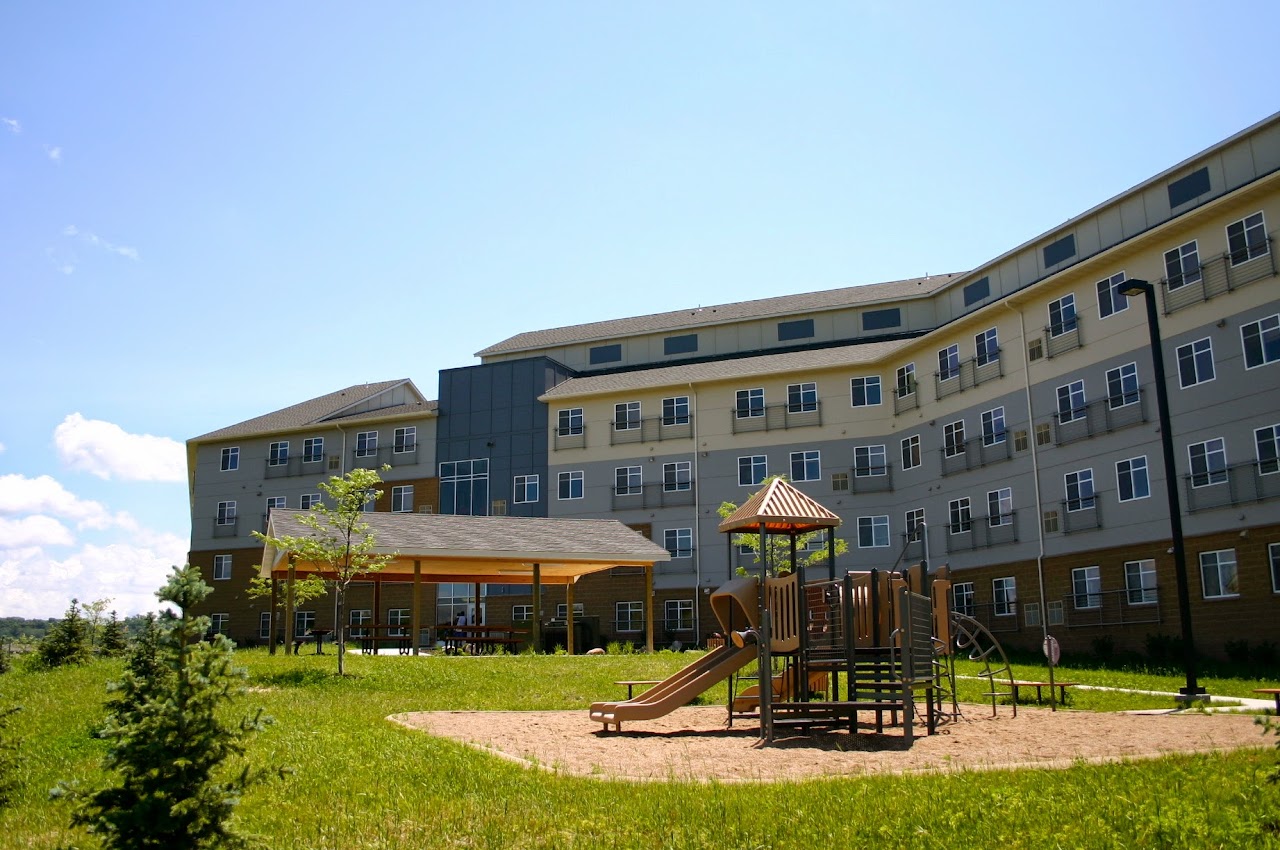 Photo of SIBLEY PARK APARTMENTS. Affordable housing located at 410 SIBLEY PKWY MANKATO, MN 56001