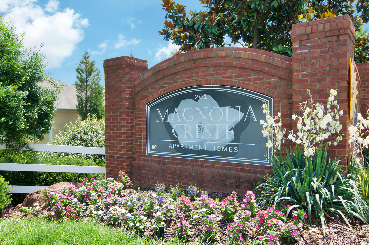 Photo of MAGNOLIA CRESTE. Affordable housing located at 201 BUTLER INDUSTRIAL DR DALLAS, GA 30132