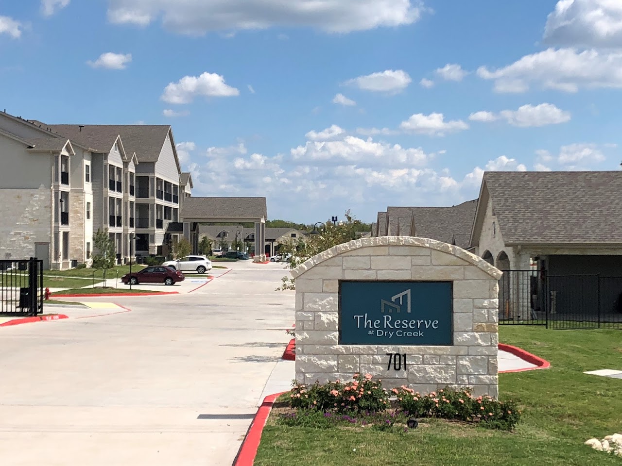 Photo of THE RESERVE AT DRY CREEK. Affordable housing located at 701 N OLD TEMPLE HWY HEWITT, TX 76643