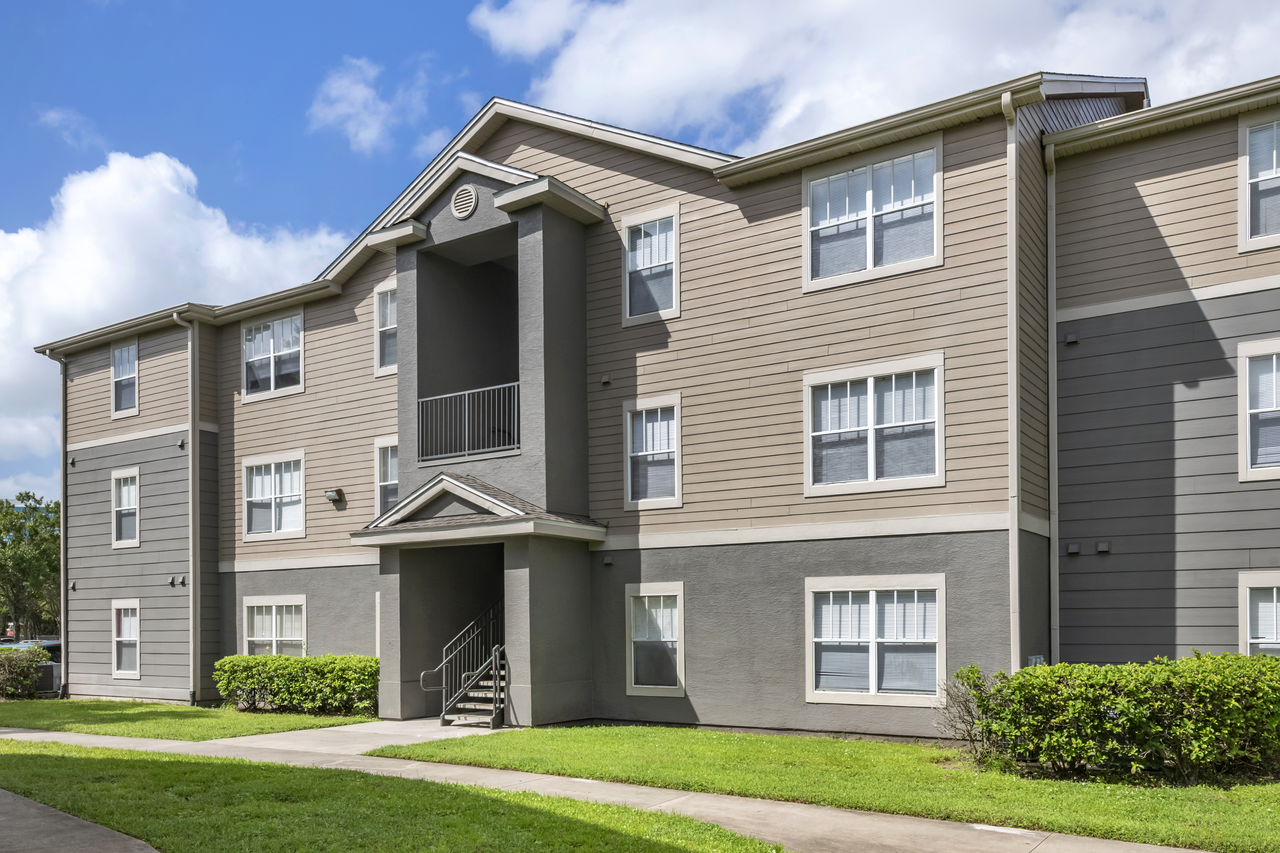 Photo of WEXFORD. Affordable housing located at 7801 WEXFORD PARK DR TAMPA, FL 33610