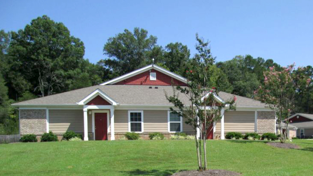 Photo of COTTAGES AT AZALEA. Affordable housing located at 100 POND RIDGE LN LANCASTER, SC 29720