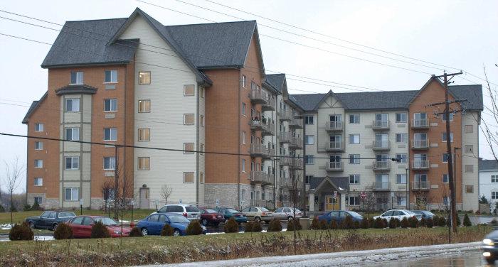 Photo of POPLAR CREEK VILLAGE. Affordable housing located at 2250 W GOLF RD HOFFMAN ESTATES, IL 