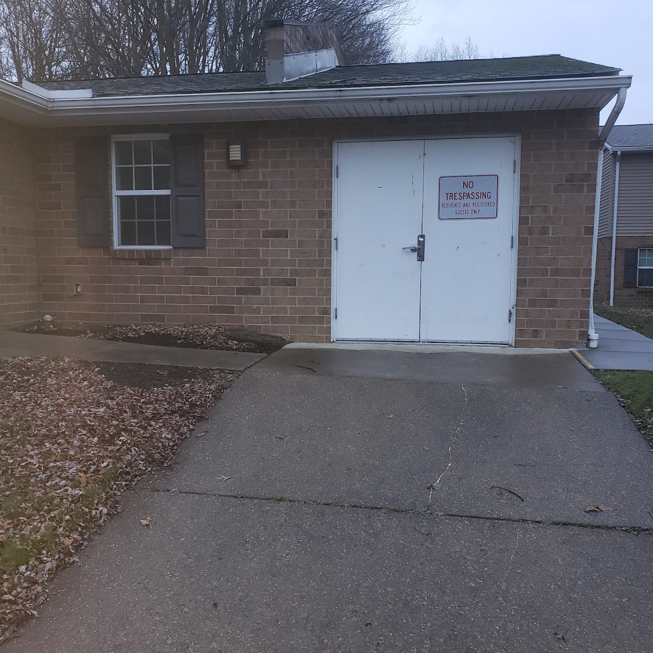 Photo of TERRILL SUITES. Affordable housing located at 870 CLEVELAND RD RAVENNA, OH 44266
