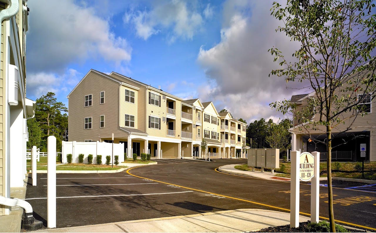 Photo of PATRIOT'S COVE. Affordable housing located at 5 UNION BOULEVARD BARNEGAT TWP, NJ 08005
