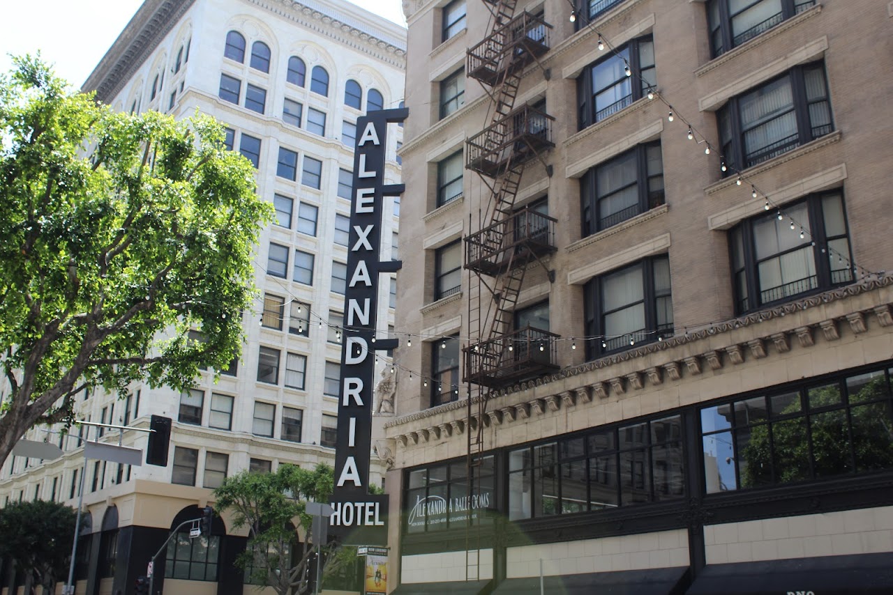 Photo of THE ALEXANDRIA HOTEL. Affordable housing located at 501 S SPRING ST LOS ANGELES, CA 90013