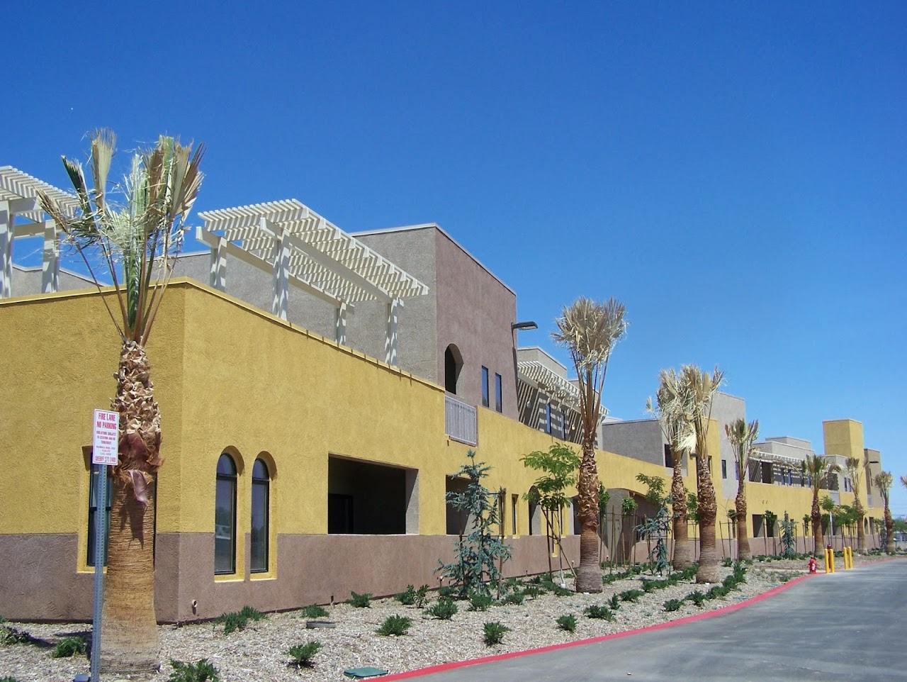 Photo of WHISPERING PALMS APTS. Affordable housing located at 38250 NINTH ST E PALMDALE, CA 93550