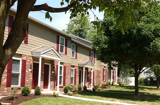 Photo of HIDDEN TERRACE TOWNHOMES. Affordable housing located at 2500 FALCONS WAY ST CHARLES, MO 63303