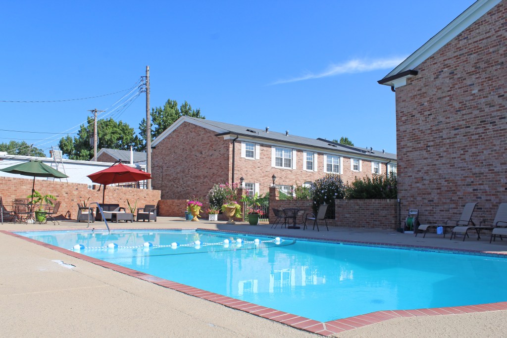 Photo of COLONIAL & LECOEUR APTS. Affordable housing located at  ST LOUIS, MO 