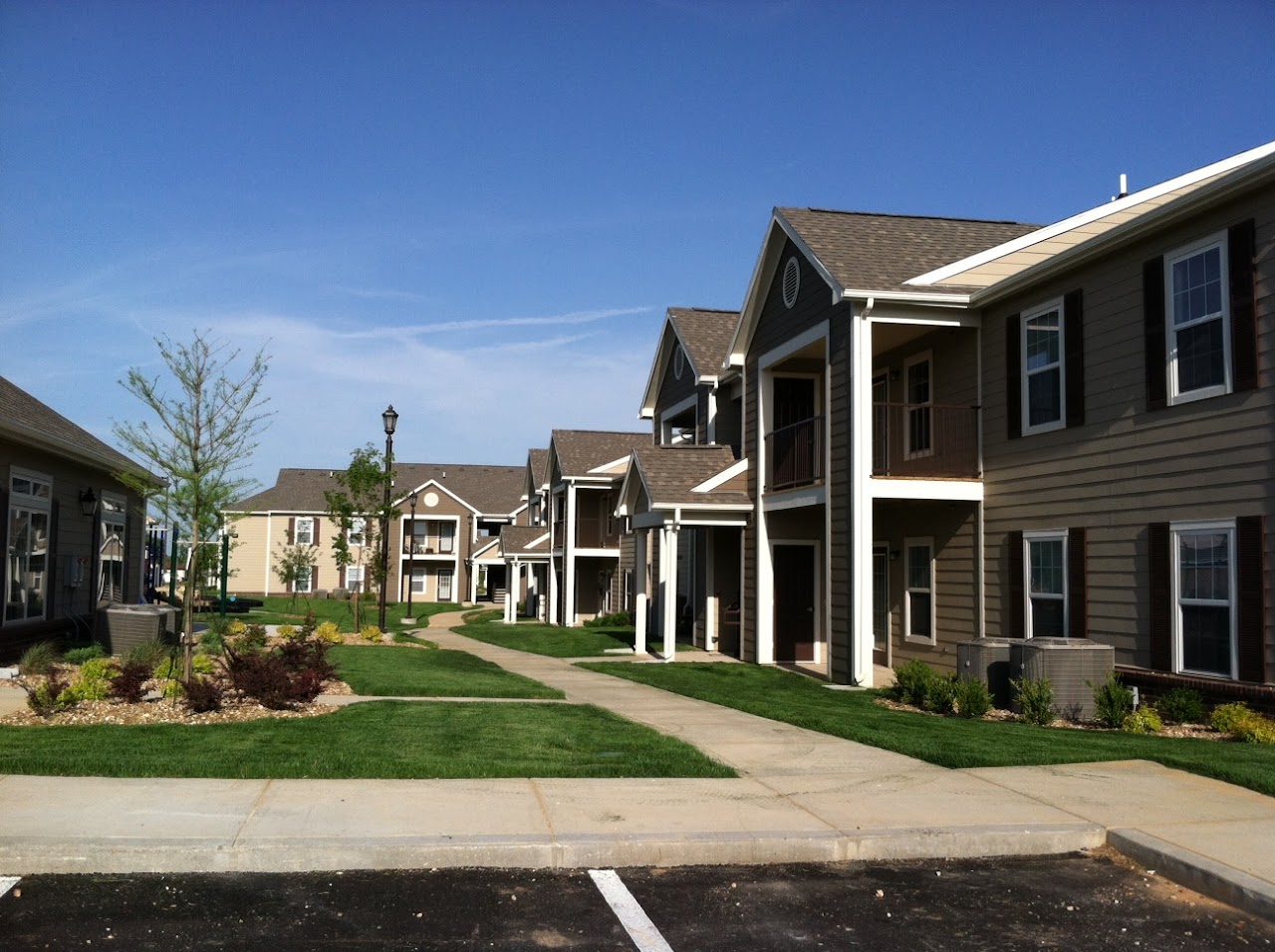 Photo of CHURCHILL APTS. Affordable housing located at 664 CHURCH ST MARSHFIELD, MO 65706