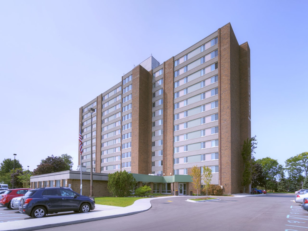 Photo of RIVERVIEW TOWER (RIVERVIEW). Affordable housing located at 13333 PENNSYLVANIA AVE RIVERVIEW, MI 48192