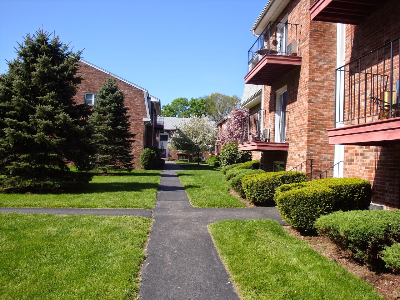 Photo of PINE GROVE. Affordable housing located at 240 HIGH ST TAUNTON, MA 02780