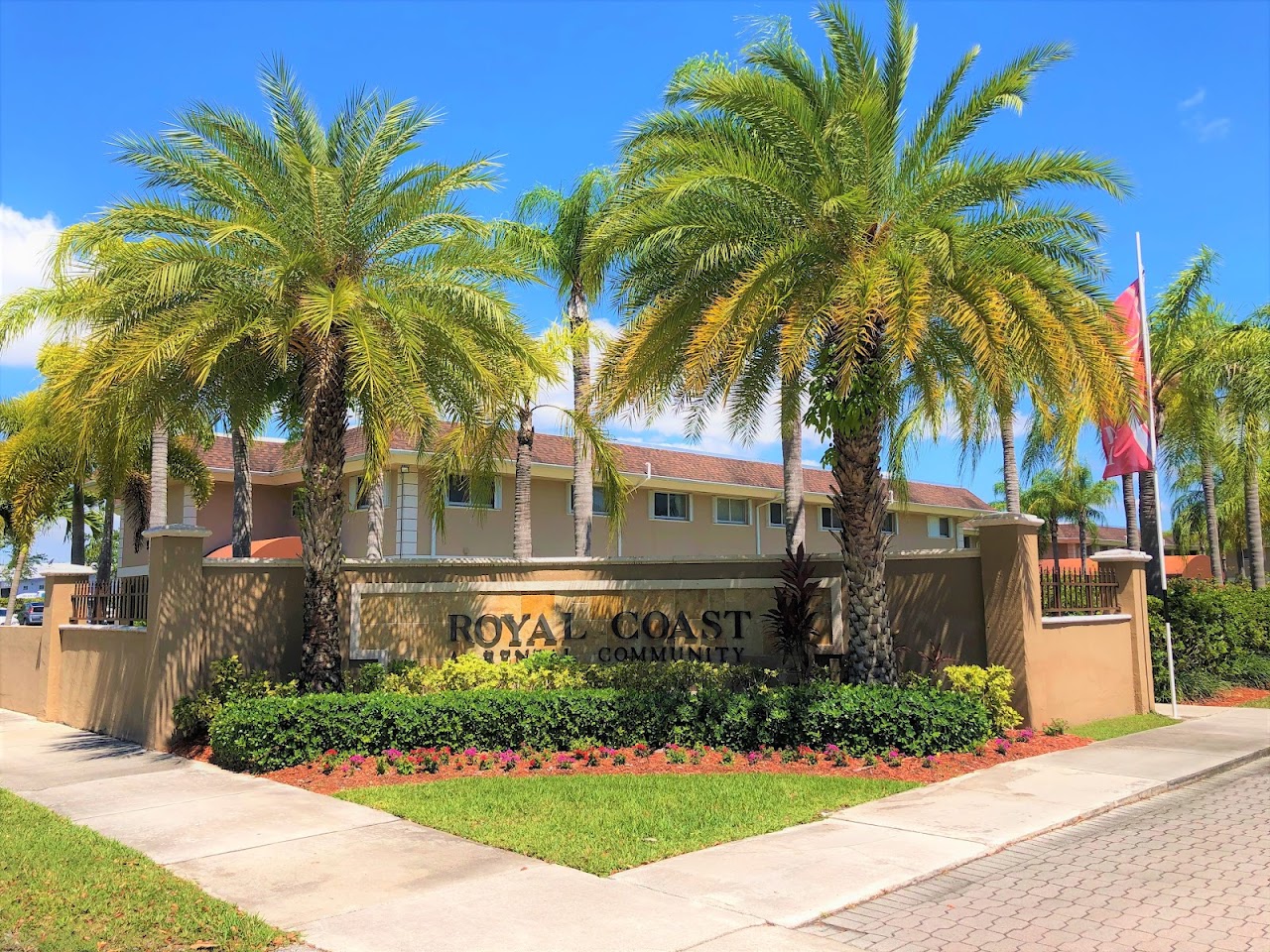 Photo of ROYAL COAST. Affordable housing located at 9001 SW 156TH ST PALMETTO BAY, FL 33157