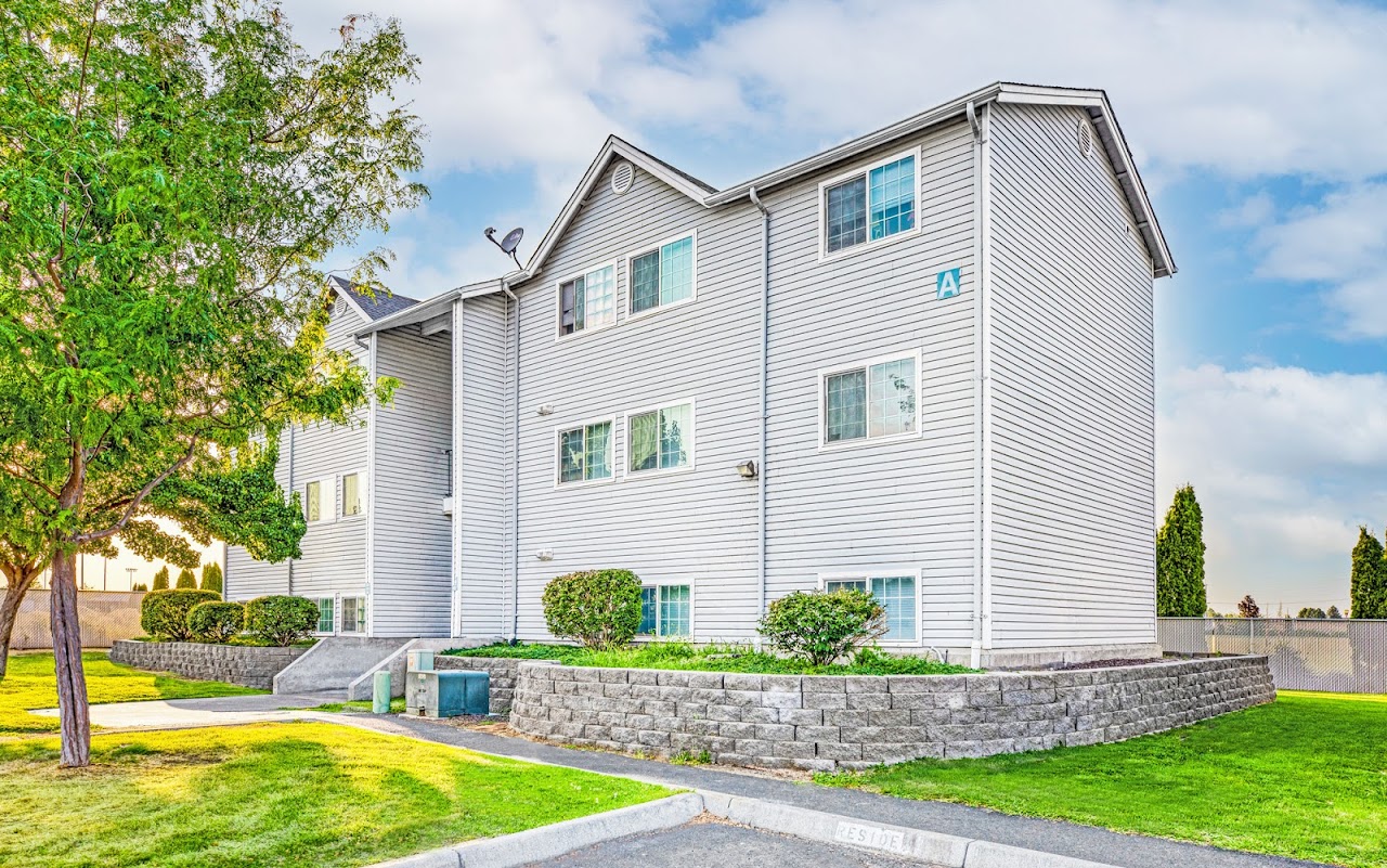 Photo of LAKELAND POINTE II APARTMENTS. Affordable housing located at 801 NORTH EVELYN DRIVE MOSES LAKE, WA 98837