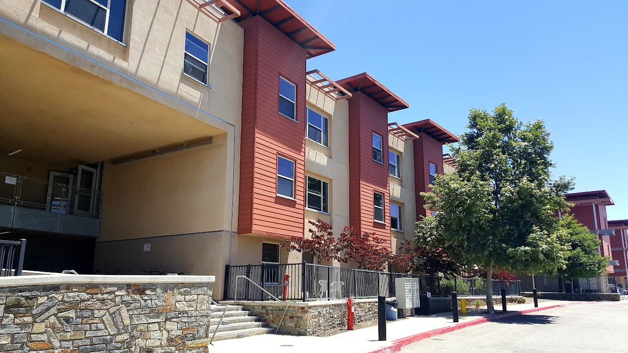 Photo of COURIER PLACE APTS at 111 S COLLEGE AVE CLAREMONT, CA 91711