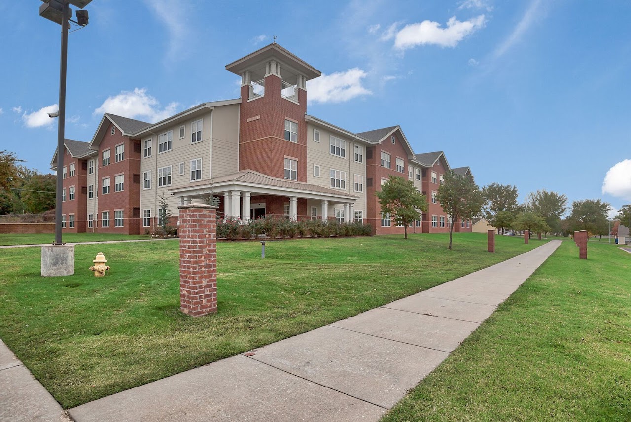 Photo of COUNTRY CLUB NORTH. Affordable housing located at  TULSA, OK 