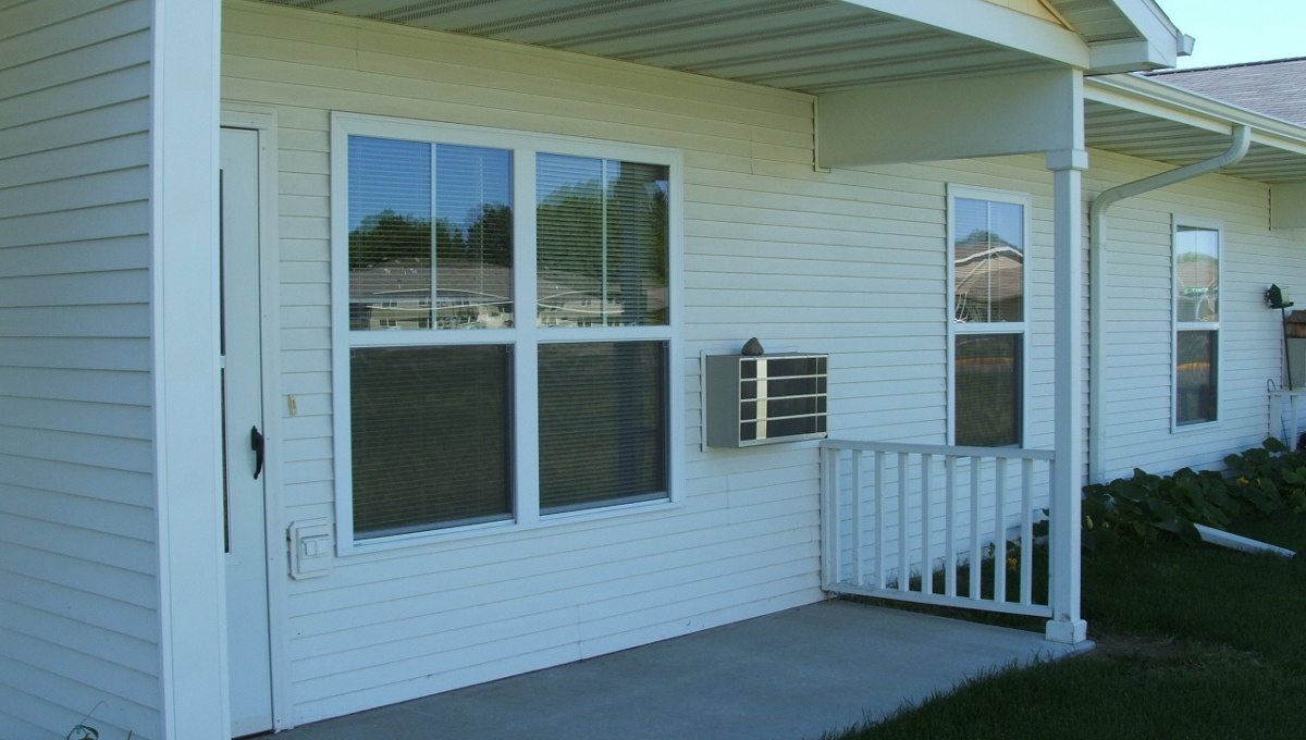 Photo of THE VILLAS AT PAPERJACK CREEK. Affordable housing located at 938 MONETTE AVE NEW RICHMOND, WI 54017