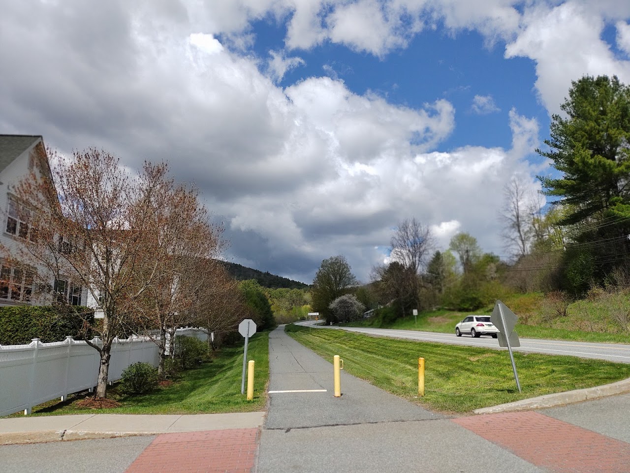 Photo of STONY CREEK. Affordable housing located at 2680 HARTFORD AVE WILDER, VT 05088