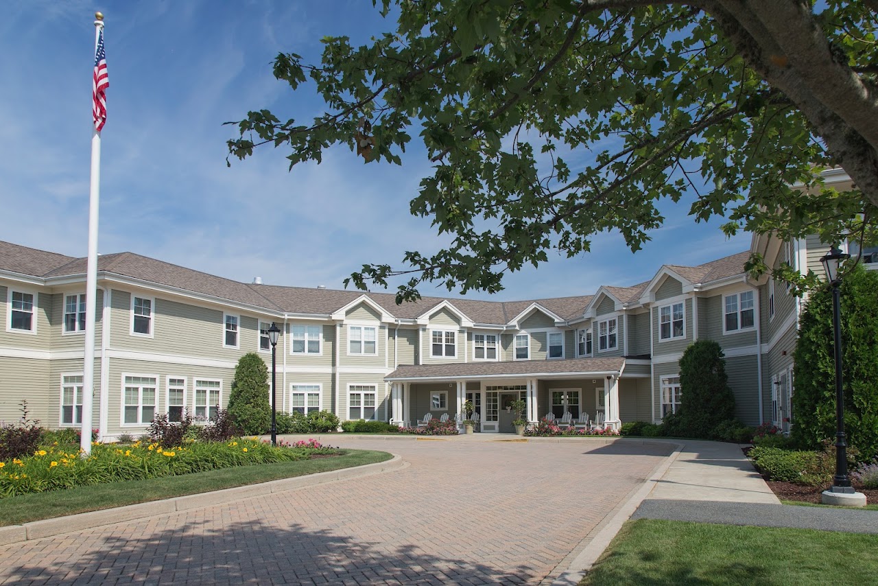Photo of CEDARS ASSISTED LIVING COMMUNITY at 626 OLD WESTPORT RD DARTMOUTH, MA 02747