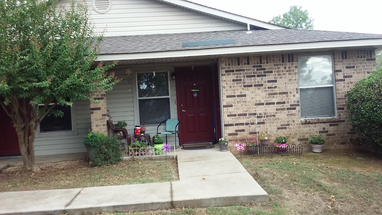 Photo of ARCHWOOD APARTMENTS. Affordable housing located at 1006 HIGHWAY 9A ARKOMA, OK 74901