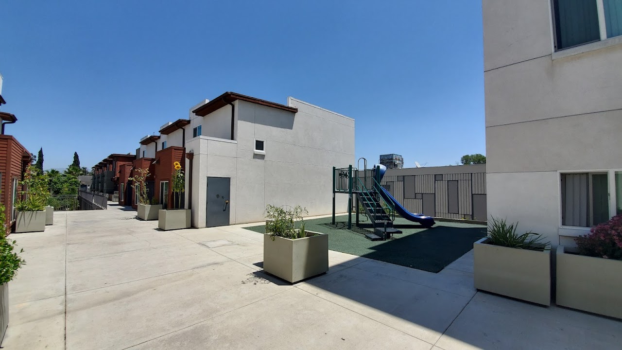 Photo of IVY TERRACE. Affordable housing located at 13751 SHERMAN WAY VAN NUYS, CA 91405