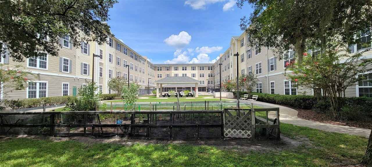 Photo of LANSDOWNE TERRACE. Affordable housing located at 14702 LIVINGSTON AVE LUTZ, FL 33559