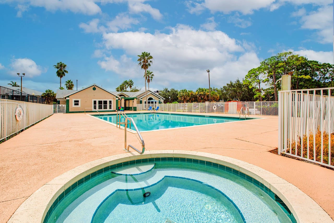 Photo of CROSSINGS AT INDIAN RUN. Affordable housing located at 3800 S.E. GATEHOUSE CIRCLE STUART, FL 34994