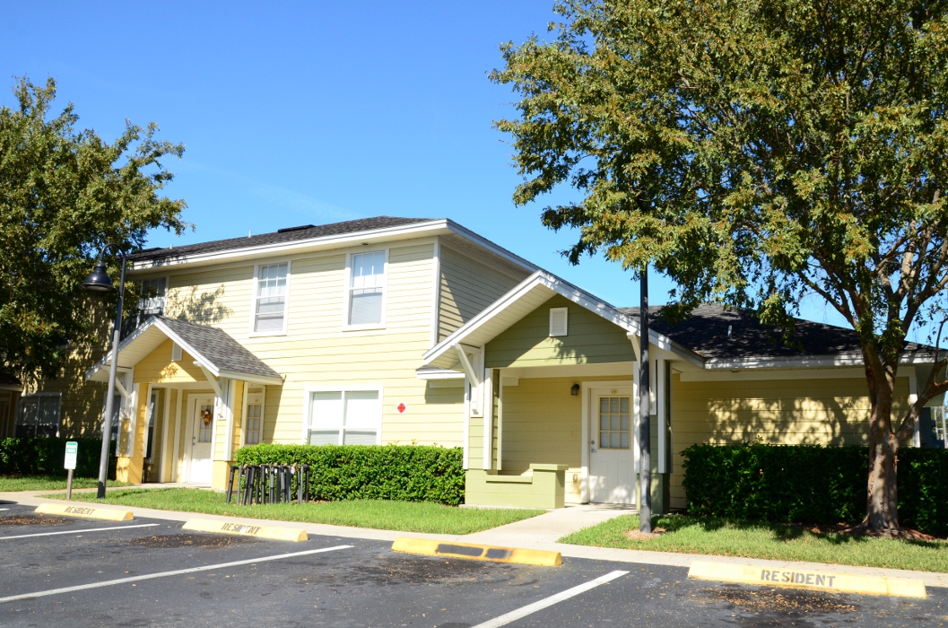 Photo of CLUB WILDWOOD. Affordable housing located at 775 HUEY ST WILDWOOD, FL 34785